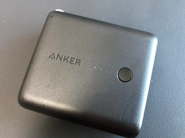 Anker「PowerCore Fusion 5000」の外観