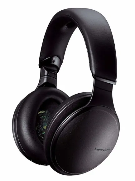 Panasonic「RP-HD600N」はハイレゾ対応なのにリーズナブルな価格で購入できる穴場的なノイキャン対応ヘッドホンです。