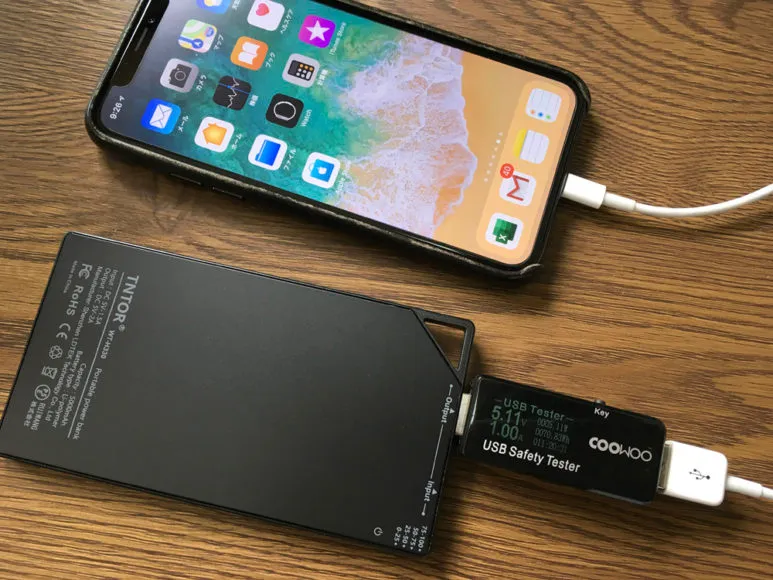 超薄型6mmモバイルバッテリーTNTOR WT-550レビュー|TNTOR「WT-550」がAnkerに劣る最大のポイントは充電スピードの遅さにあります。