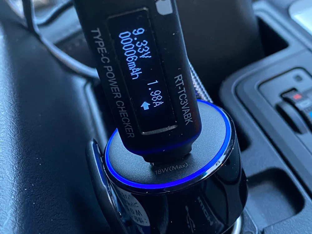 【Anker PowerDrive Speed+2-1 PD & 1 PowerIQ 2.0レビュー】車載充電器でシガーソケットをUSB Type-Cポート化!iPhone急速充電対応のおすすめカーチャージャー|2020年の新定番「PowerDrive+ III Duo」:一時理論値を上回るほどの出力を確認