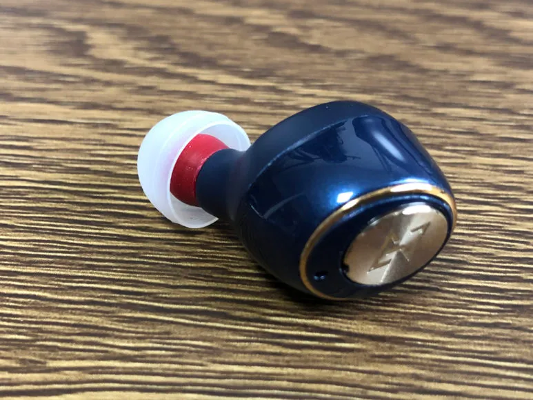 おすすめ完全ワイヤレスイヤホンAVIOT「TE-D01g」レビュー|「TE-D01g」にはメインでSpinfit「CP100」を使っています。