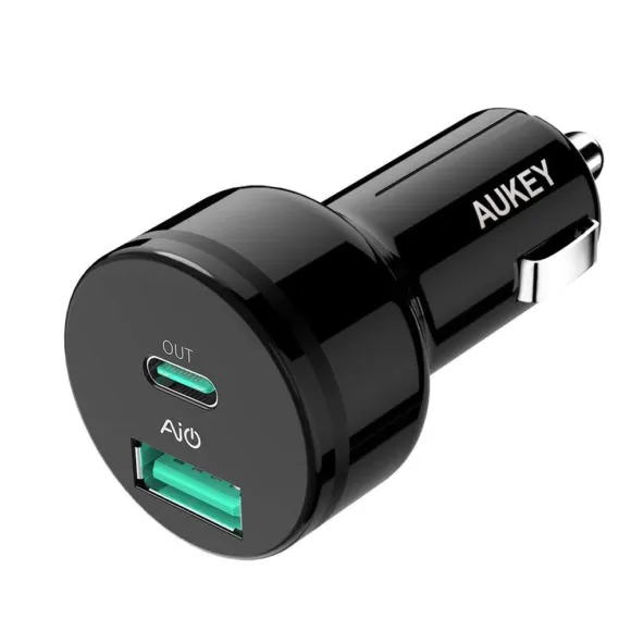 おすすめカーチャージャーまとめ|Aukey「CC-Y7」