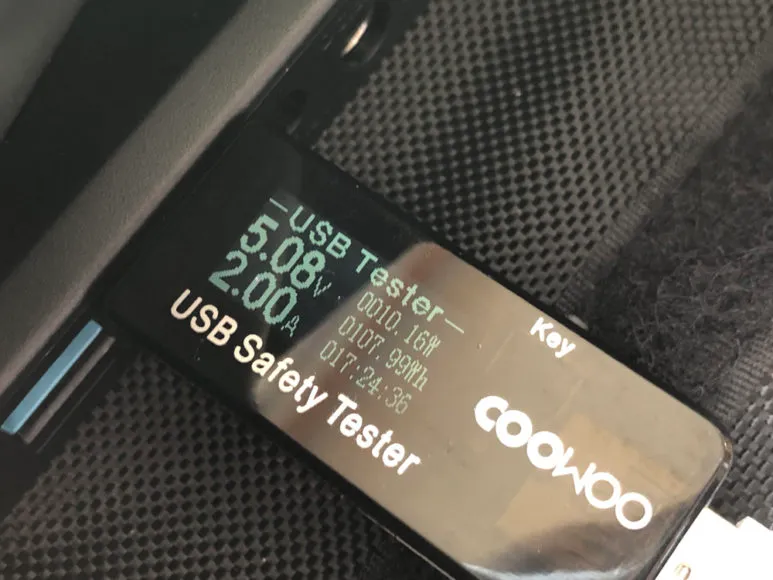 ソーラー充電器suaoki・Anker 60W比較レビュー|Anker「PowerPort Solar 60」のUSBポートのアンペア数をチェックしてみました。