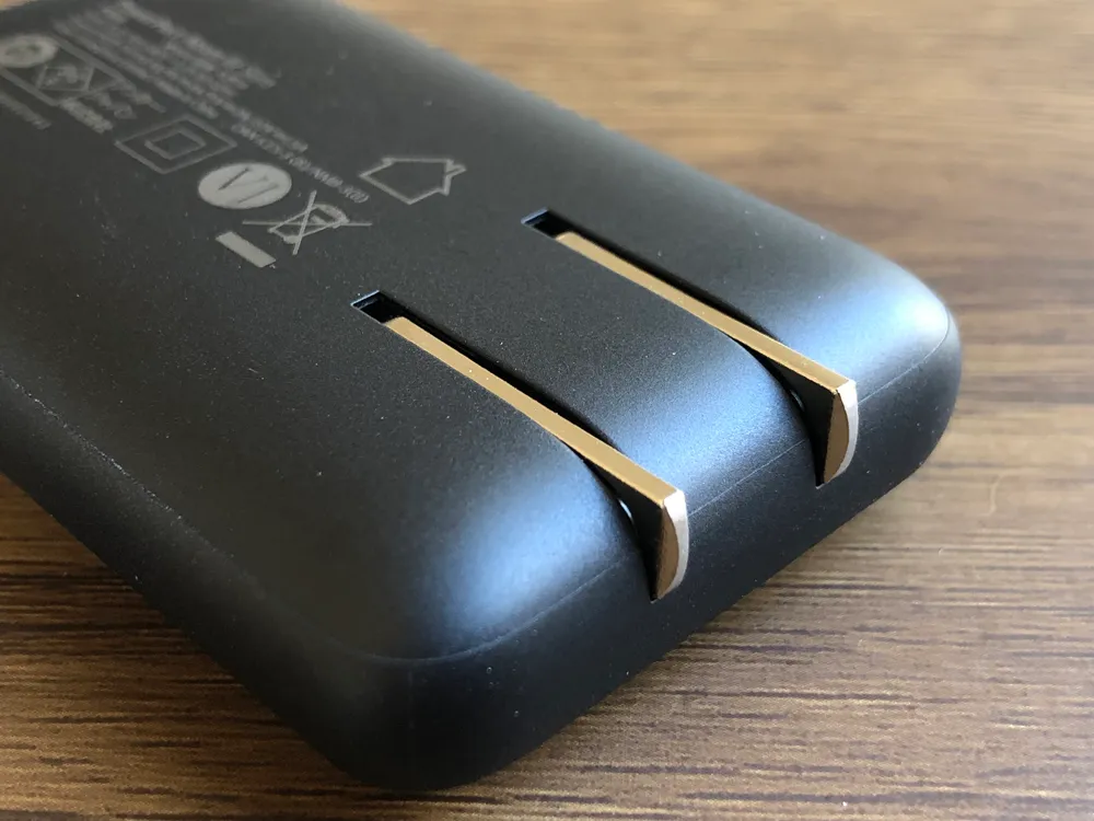 おすすめ急速充電器Anker「PowerPort Atom III Slim」レビュー|プラグが折り畳んで本体収納できるのもポイント高いです。