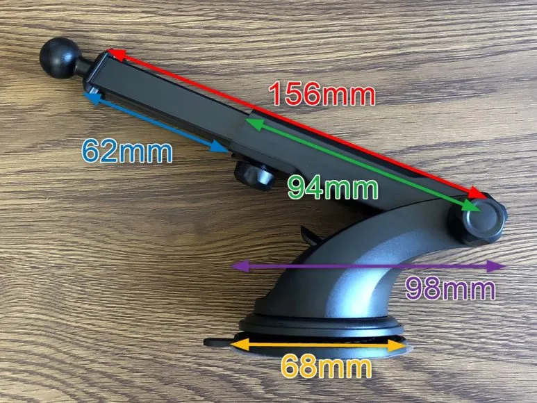 おすすめ車載スマホホルダー・スマートタップ「EasyOneTouch4 wireless」|吸盤部分のサイズは吸盤が直径68mm。アームが全長156mmです。