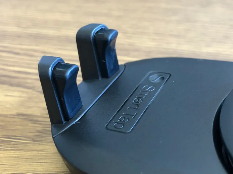 おすすめ車載スマホホルダー・スマートタップ「EasyOneTouch4 wireless」|サイドアーム・ボトムフットには肉厚なゴム製クッション素材が採用されています。