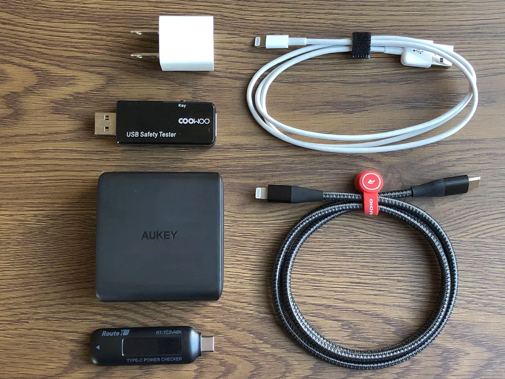 【Aukey PD対応急速充電器PA-D5レビュー】Anker Atom PD2より高コスパ!スマホ&PC二台持ちの方に最適なPD対応USB-Cポートを二つ搭載した急速充電器|使ってみて感じたこと:iPhone Xをバッテリー残量20%まで低下させた状態で30分間に渡って充電を行った結果を、iPhone付属の5WUSB電源アダプタの結果と比較してみました。それぞれ5回ずつ検証してみましたよ。
