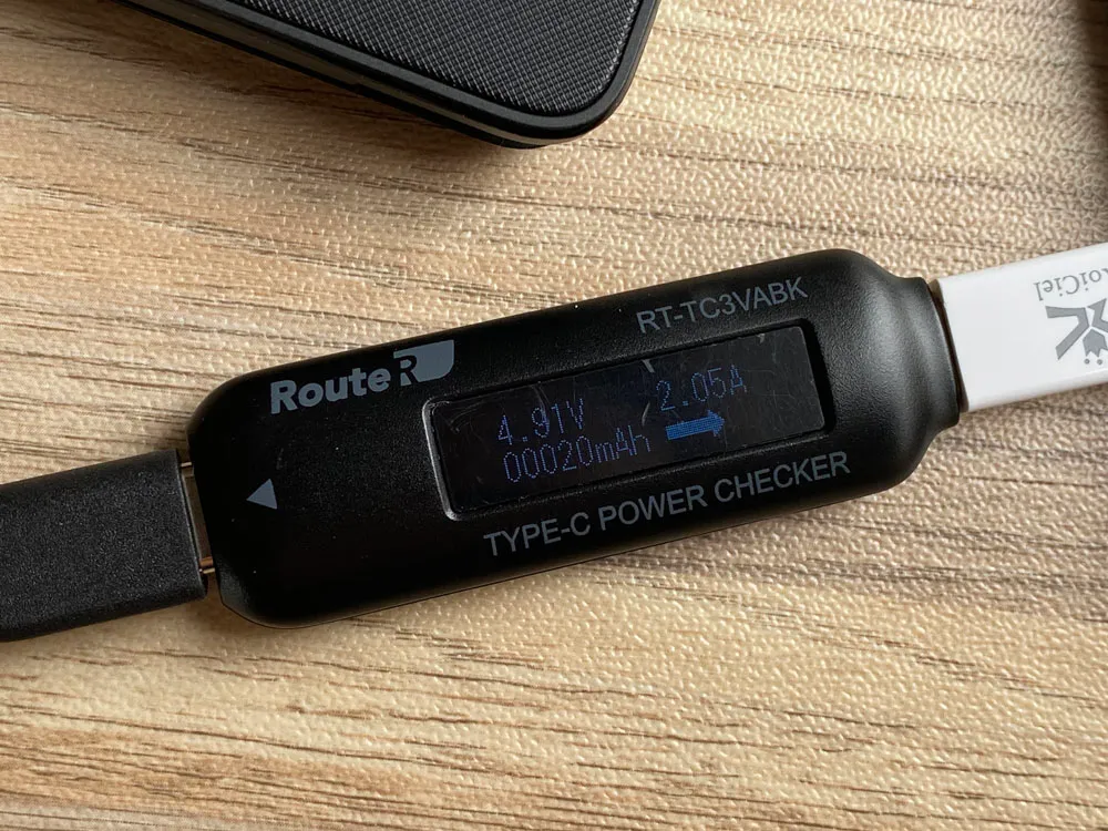 【Anker PowerCore+ 10000 with built-in USB-C Cableレビュー】USB-Cケーブル内蔵&PD急速充電対応!充電ケーブル要らずのモバイルバッテリー|使ってみて感じたこと:【実測】「PowerCore+ 10000 with built-in USB-C Cable」の電流・電圧を計測してみました