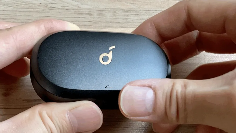 【Anker Soundcore Spirit Dot 2レビュー】スポーツ向けワイヤレスイヤホンの最適解!?完全防水で最大5.5時間連続再生&急速充電可能な完全ワイヤレスイヤホン|外観