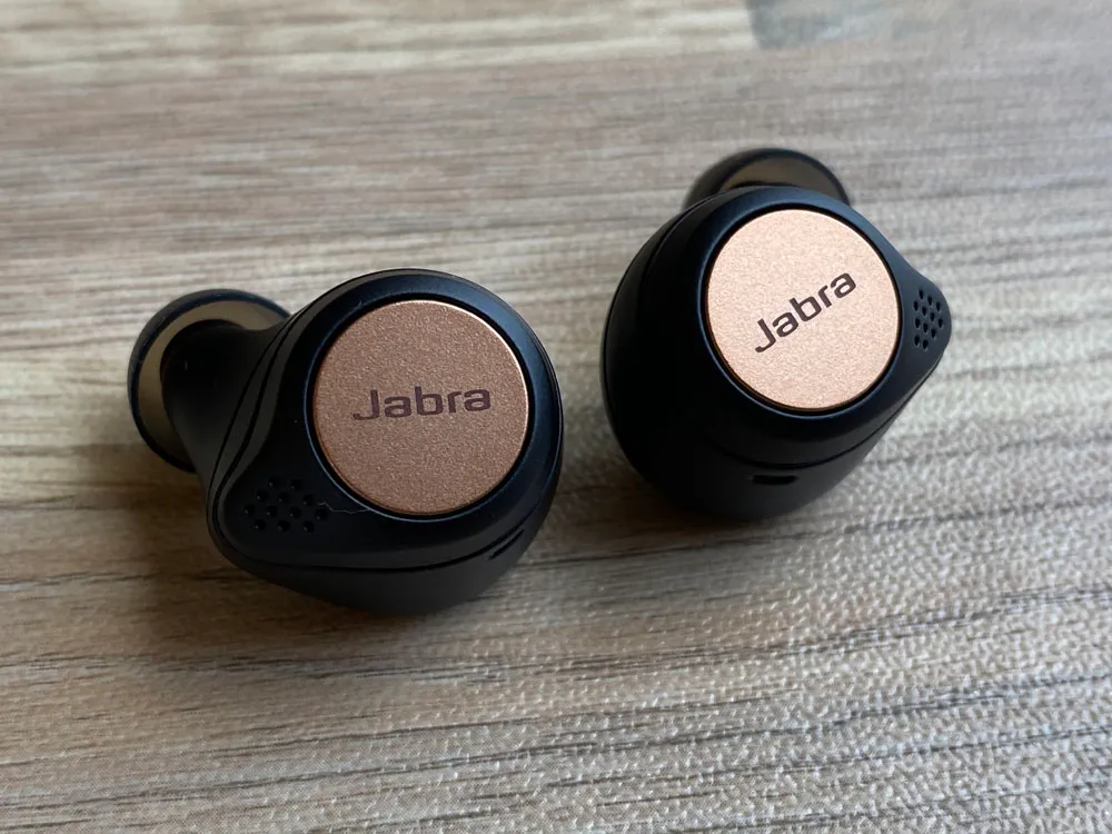 【Jabra Elite Active 75tレビュー】Jabra完全ワイヤレスイヤホン最上位モデル!バッテリー性能・防塵防水性・音質など申し分無しのBluetoothイヤホン|外観