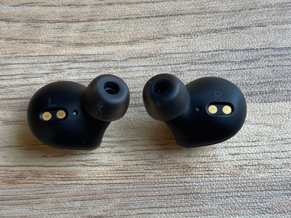 【Jabra Elite Active 75tレビュー】Jabra完全ワイヤレスイヤホン最上位モデル!バッテリー性能・防塵防水性・音質など申し分無しのBluetoothイヤホン|外観:ハウジング背部はこんな感じです。