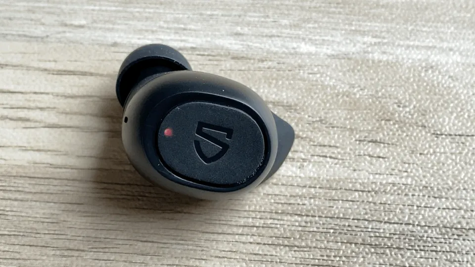 【SOUNDPEATS TrueFree2レビュー】TrueFree+から更に進化を遂げた最新モデル!音質・防水性能・接続安定性など価格不相応な高コスパ完全ワイヤレスイヤホン|ペアリング方法(接続方法)