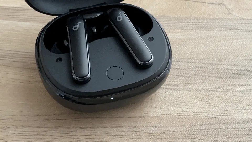 【Anker Soundcore Life P3レビュー】圧倒的な多機能さが光る!利用価値MAXなアクティブノイキャン搭載が7千円で手に入るコスパモンスターTWS|ペアリング方法(接続方法)